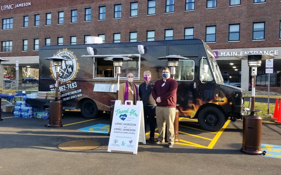 Food Truck Delivers Meals and Employee Appreciation